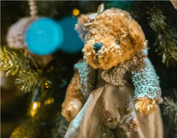 Decorating for the Holidays: Using Christmas Garland and Ornaments to Promote Mental Health